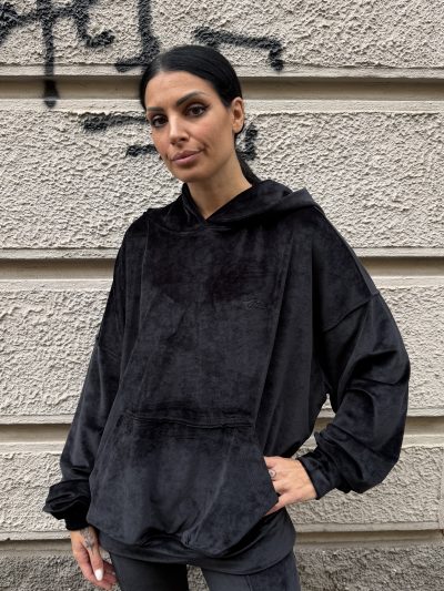 Kostumn1 - Felpa ciniglia con ricamo - KE26115 - Nero