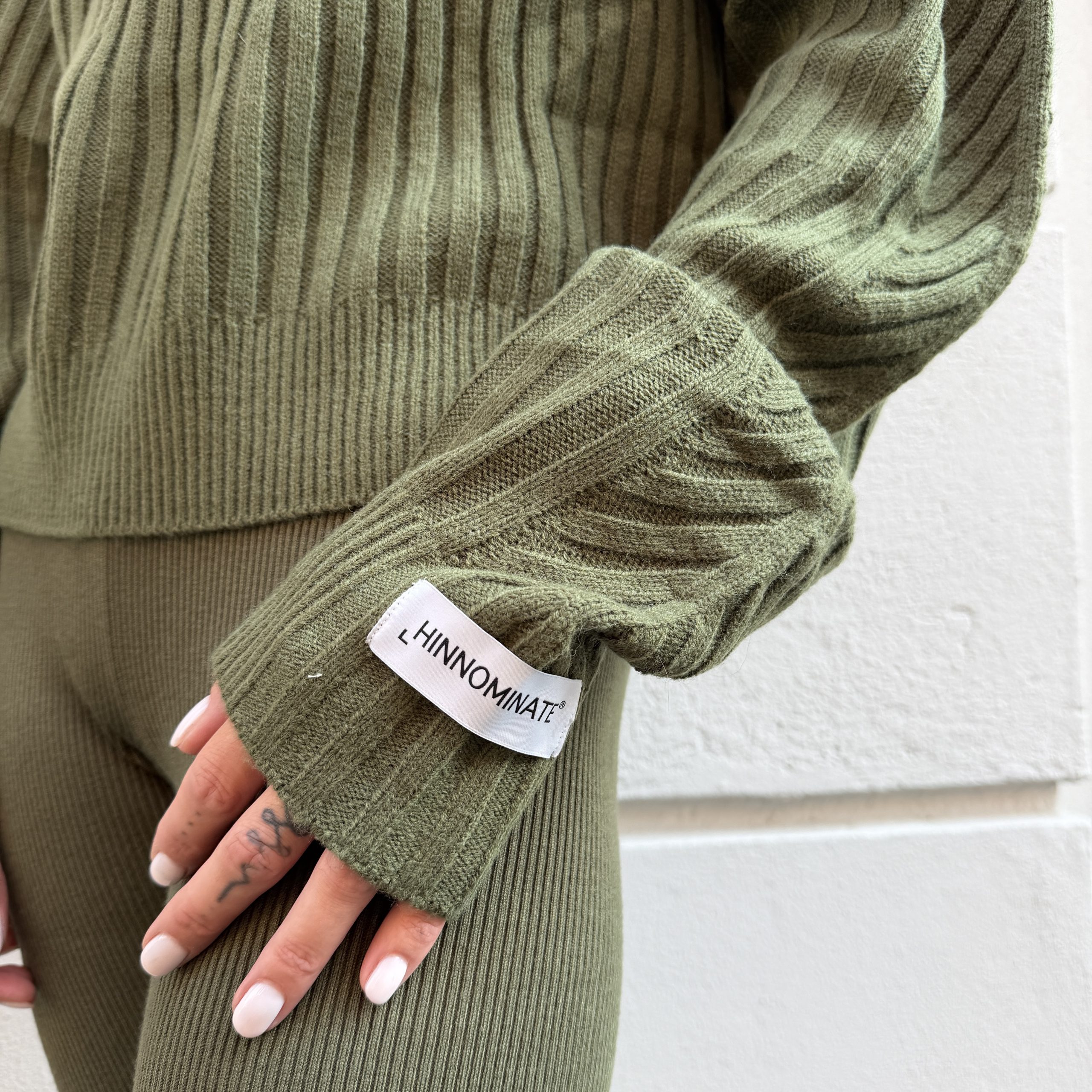 Hinnominate - Maglia a coste dolcevita - HMABW03187 - Oliva - immagine 5