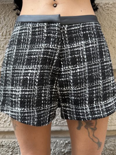 Gaelle Paris - Short con cinturino in ecopelle - GAABW11024 - Nero