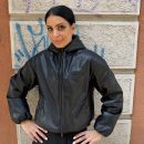 Gaelle Paris - Giubbino bomber in ecopelle con personalizzazione logo lato cuore - GAABW11354 - Nero