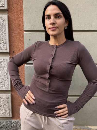 Kostumn1 - Serafina in maglia con ricamo - KE26112 - Moro