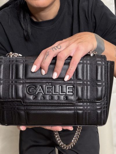 Gaelle Paris - Regular shoulder strap metal logo - GAACW03248 - Nero