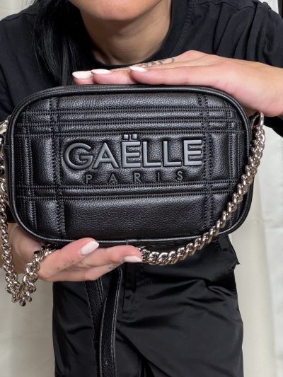 Gaelle Paris - Mini camera bag metal logo - GAACW03247 - Nero
