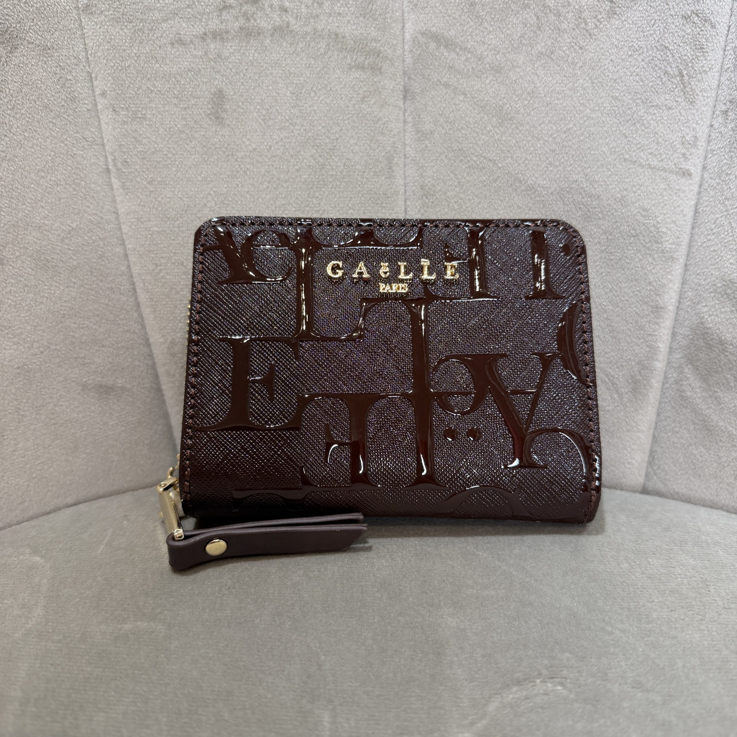 Gaelle Paris - Mini zip around allover lettering - GAACW03278 - Testa di moro