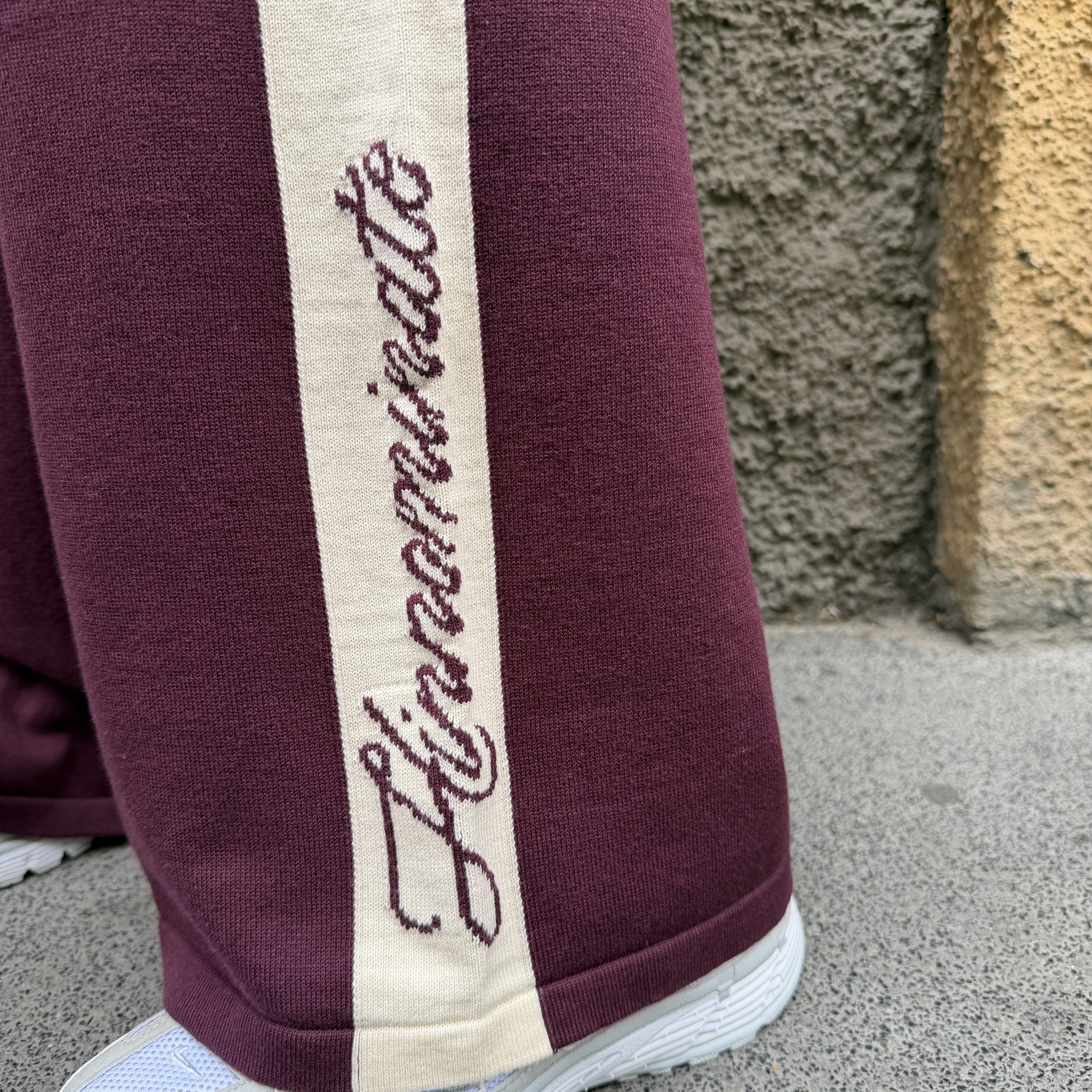 Hinnominate - Pantalone a palazzo in maglia - HMABW03021 - Bordeaux - immagine 4