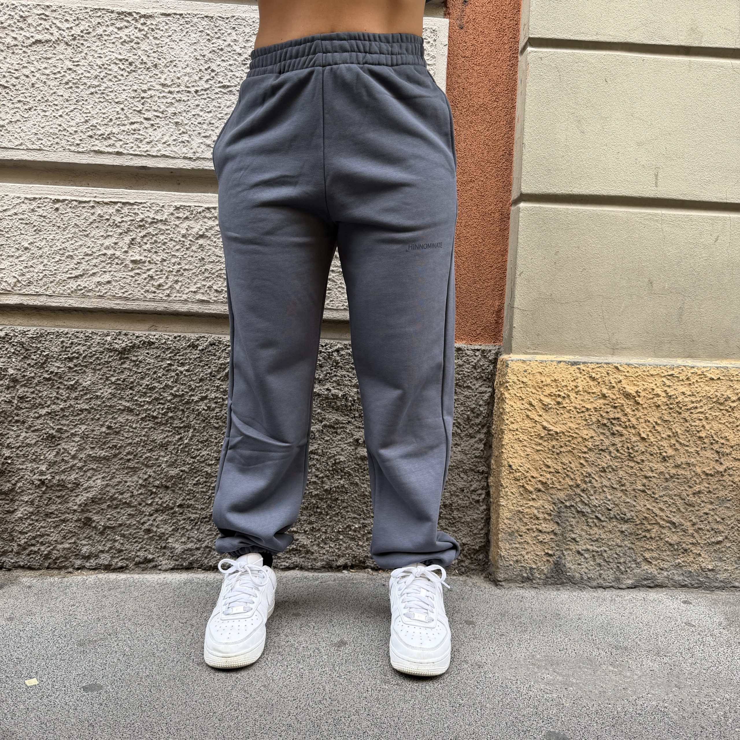Hinnominate - Pantalone basico in felpa - HMABW03117 - Ferro